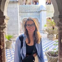 Sitter Profile Image: Georgia F.