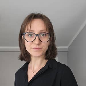 Sitter Profile Image: Eloise L.