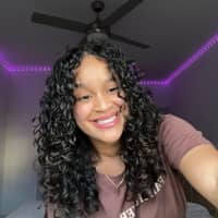 Sitter Profile Image: Carismeldi E.