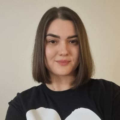 Sitter Profile Image: Olena H.