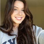 Sitter Profile Image: Emily H.