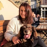 Sitter Profile Image: Hannah V.