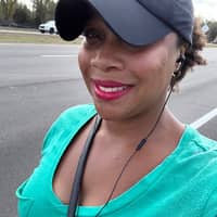 Sitter Profile Image: Tia M.