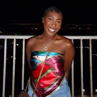 Sitter Profile Image: Niya Simone D.