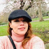 Sitter Profile Image: Betzabe J.