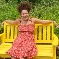Sitter Profile Image: Naima S.