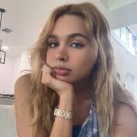 Sitter Profile Image: Maria O.