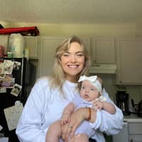 Sitter Profile Image: Victoria S.