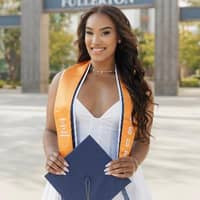 Sitter Profile Image: Miah D.