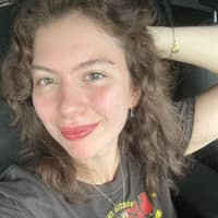 Sitter Profile Image: Alyssa S.