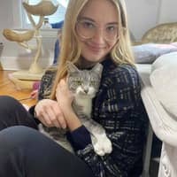 Sitter Profile Image: Juliann C.