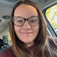 Sitter Profile Image: Nikki M.