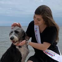 Sitter Profile Image: McKenzie M.