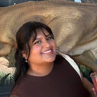 Sitter Profile Image: Isis G.