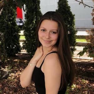 Sitter Profile Image: Cassie N.