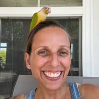 Sitter Profile Image: Lindsay L.