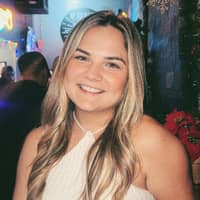 Sitter Profile Image: Elisabeth H.