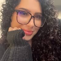 Sitter Profile Image: Marisa P.