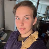 Sitter Profile Image: Alexis S.