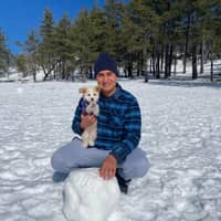 Sitter Profile Image: Armando C.