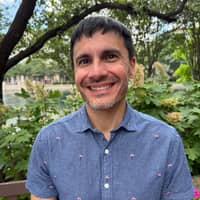 Sitter Profile Image: Aaron O.