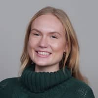 Sitter Profile Image: Alayna F.