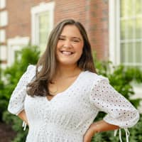 Sitter Profile Image: Maggie B.