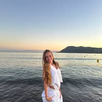 Photo de profil du pet sitter : Ines R.