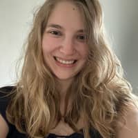 Sitter Profile Image: Emily F.