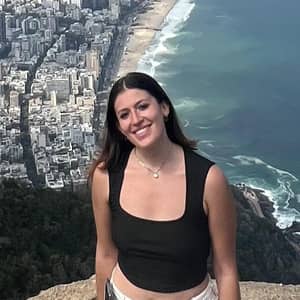 Sitter Profile Image: Francesca C.