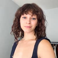 Sitter Profile Image: Miranda F.