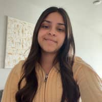 Sitter Profile Image: Omairys R.