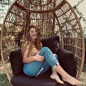 Sitter Profile Image: Stephanie R.