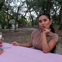 Sitter Profile Image: Ruby V.