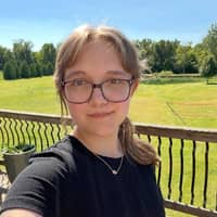 Sitter Profile Image: Madeline P.