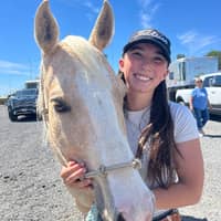 Sitter Profile Image: Elliott B.