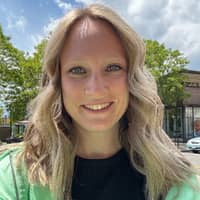 Sitter Profile Image: Ashley & Jeremy L.