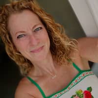 Sitter Profile Image: Catherine T.