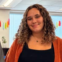 Sitter Profile Image: Violet G.