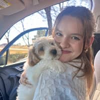 Sitter Profile Image: Ava H.