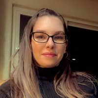 Sitter Profile Image: Deserai O.