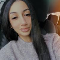 Sitter Profile Image: Jayleen R.