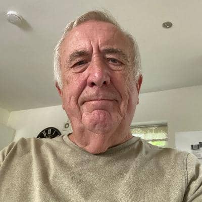 Sitter Profile Image: Peter R.