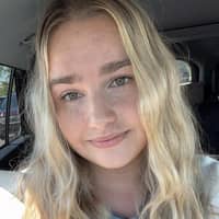 Sitter Profile Image: Sarah M.