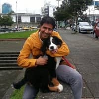 Sitter Profile Image: Leonardo F.