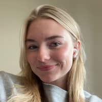 Sitter Profile Image: Amelia D.