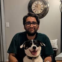 Sitter Profile Image: Guillermo V.