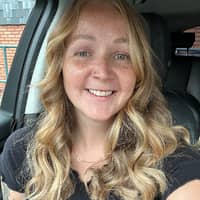 Sitter Profile Image: Sarah H.