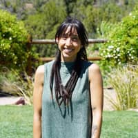 Sitter Profile Image: Laura S.