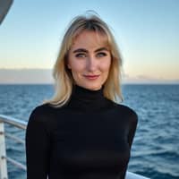 Sitter Profile Image: Sabrina H.